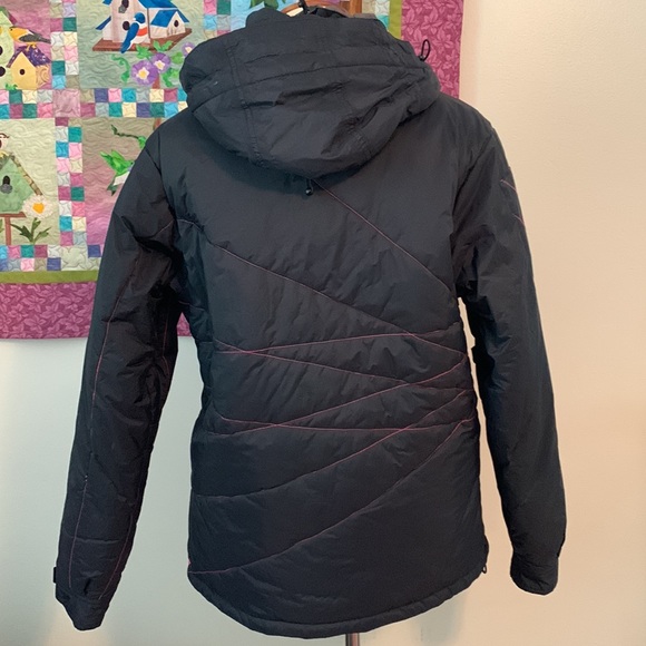 Roxy endurance series, snowboarding, jacket, L in black and pink design NWOT - Picture 2 of 16